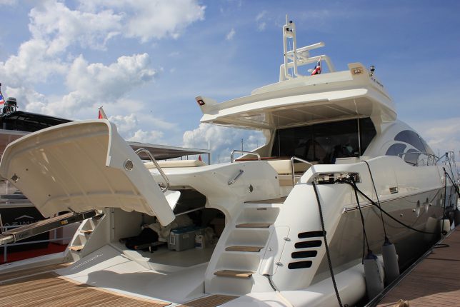 Azimut 86S at the 2016 Ocean Marina Pattaya Boat Show.